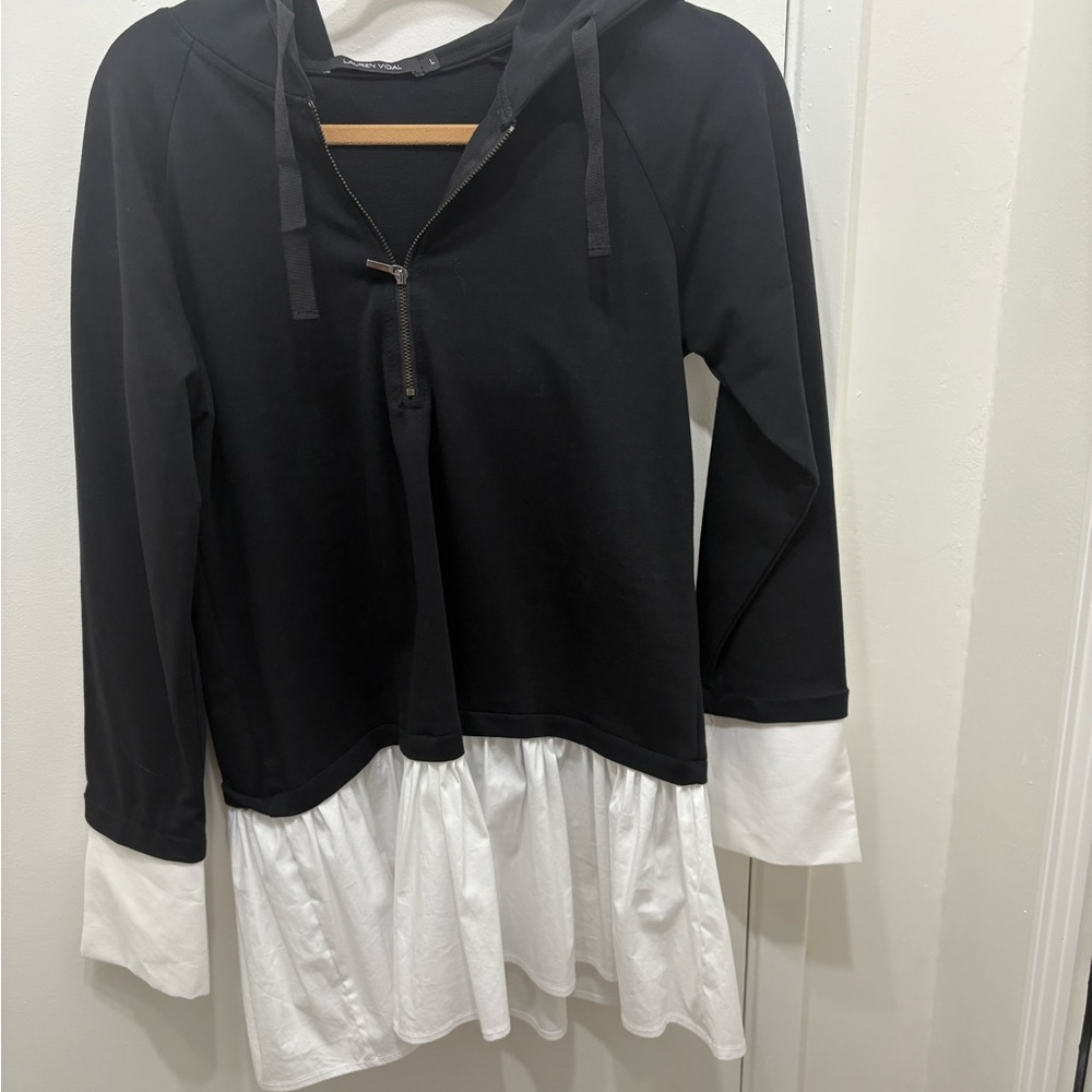 Black and White Hoodie top